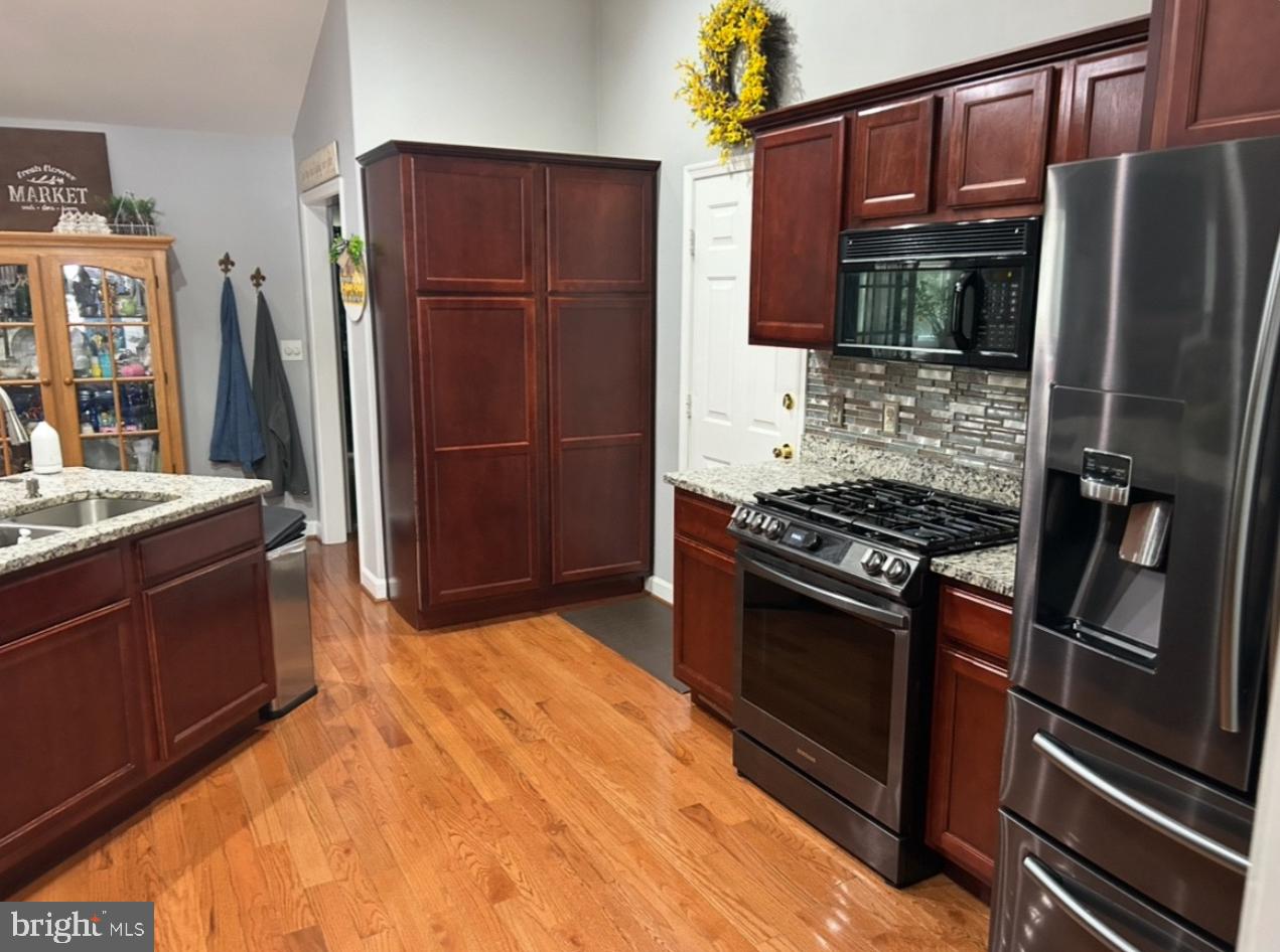 60 LONGWOOD DR, STAFFORD, Virginia 22556, 5 Bedrooms Bedrooms, ,3 BathroomsBathrooms,Residential,For sale,60 LONGWOOD DR,VAST2043342 MLS # VAST2043342