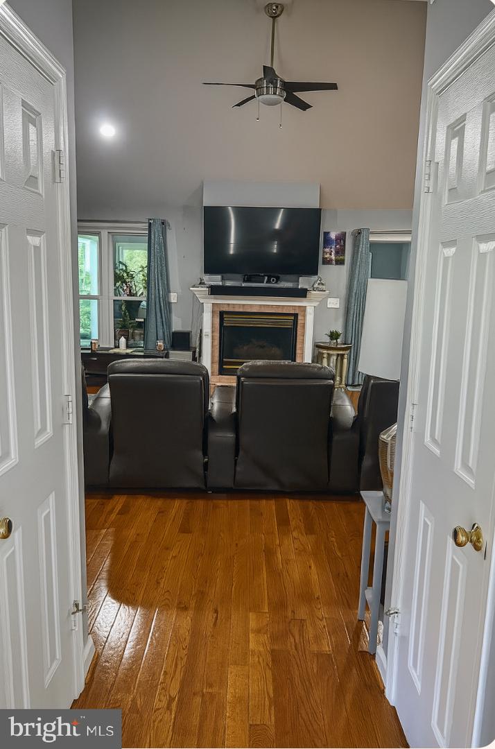 60 LONGWOOD DR, STAFFORD, Virginia 22556, 5 Bedrooms Bedrooms, ,3 BathroomsBathrooms,Residential,For sale,60 LONGWOOD DR,VAST2043342 MLS # VAST2043342