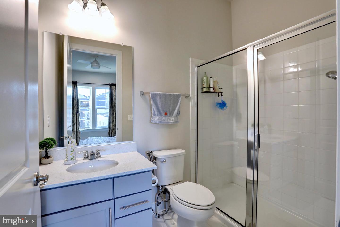 24289 GRAYLEAF WILLOW PL, ALDIE, Virginia 20105, 6 Bedrooms Bedrooms, ,5 BathroomsBathrooms,Residential,For sale,24289 GRAYLEAF WILLOW PL,VALO2110444 MLS # VALO2110444