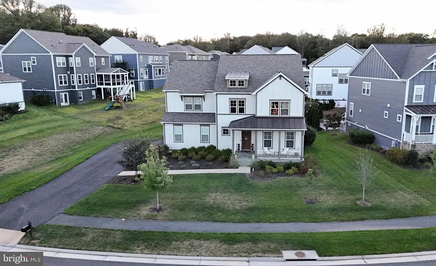 24289 GRAYLEAF WILLOW PL, ALDIE, Virginia 20105, 6 Bedrooms Bedrooms, ,5 BathroomsBathrooms,Residential,For sale,24289 GRAYLEAF WILLOW PL,VALO2110444 MLS # VALO2110444