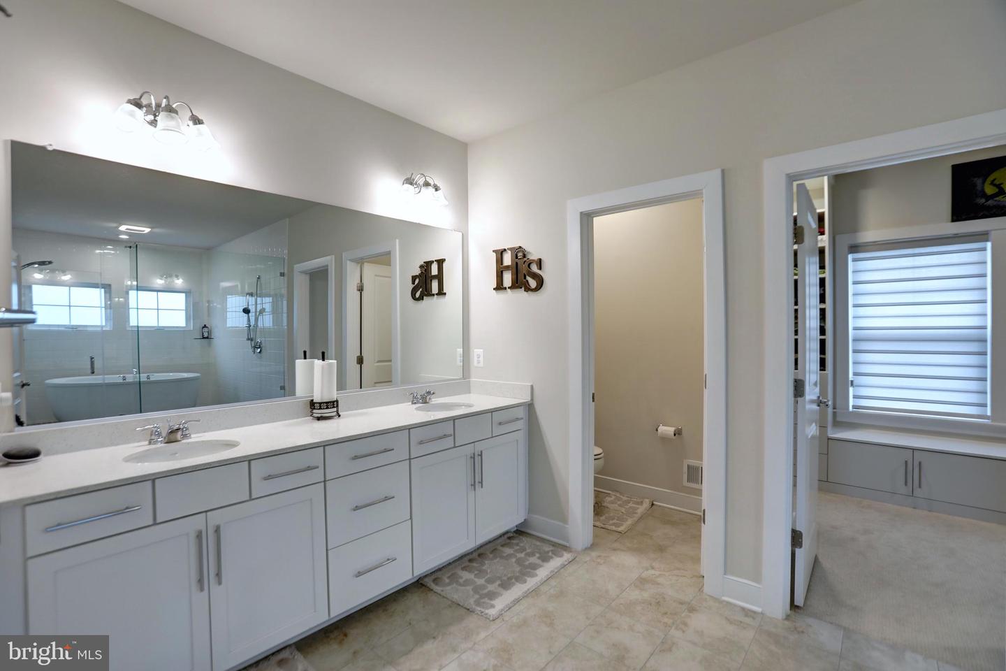 24289 GRAYLEAF WILLOW PL, ALDIE, Virginia 20105, 6 Bedrooms Bedrooms, ,5 BathroomsBathrooms,Residential,For sale,24289 GRAYLEAF WILLOW PL,VALO2110444 MLS # VALO2110444