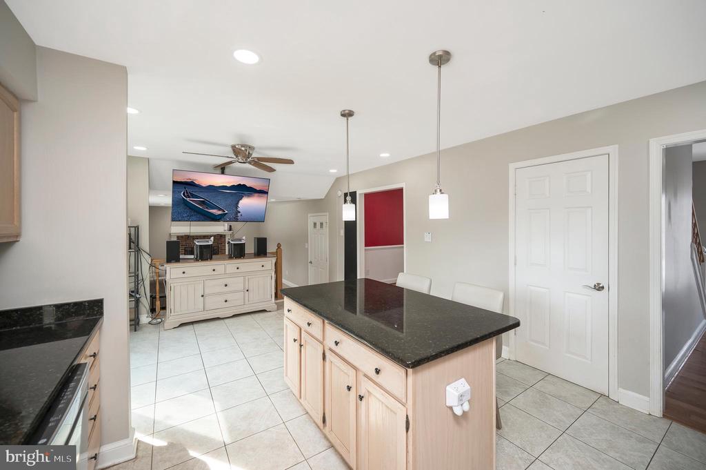 7129 CAVALRY DR, WARRENTON, Virginia, 6 Bedrooms Bedrooms, ,3 BathroomsBathrooms,Residential,7129 CAVALRY DR,VAFQ2020530 MLS # VAFQ2020530 7129 CAVALRY DR, WARRENTON, Virginia, 6 Bedrooms Bedrooms, ,3 BathroomsBathrooms,Residential,7129 CAVALRY DR,VAFQ2020530 MLS # VAFQ2020530