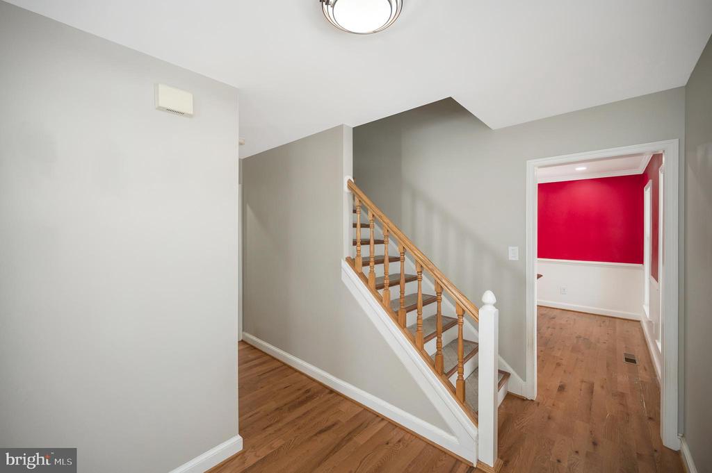 7129 CAVALRY DR, WARRENTON, Virginia, 6 Bedrooms Bedrooms, ,3 BathroomsBathrooms,Residential,7129 CAVALRY DR,VAFQ2020530 MLS # VAFQ2020530 7129 CAVALRY DR, WARRENTON, Virginia, 6 Bedrooms Bedrooms, ,3 BathroomsBathrooms,Residential,7129 CAVALRY DR,VAFQ2020530 MLS # VAFQ2020530