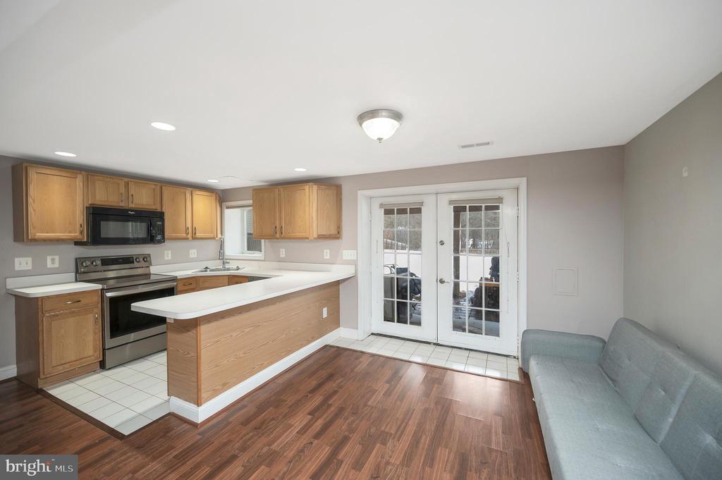 7129 CAVALRY DR, WARRENTON, Virginia, 6 Bedrooms Bedrooms, ,3 BathroomsBathrooms,Residential,7129 CAVALRY DR,VAFQ2020530 MLS # VAFQ2020530 7129 CAVALRY DR, WARRENTON, Virginia, 6 Bedrooms Bedrooms, ,3 BathroomsBathrooms,Residential,7129 CAVALRY DR,VAFQ2020530 MLS # VAFQ2020530