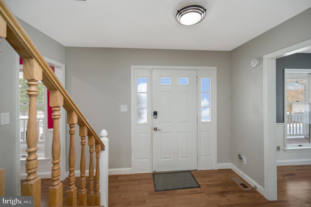 7129 CAVALRY DR, WARRENTON, Virginia, 6 Bedrooms Bedrooms, ,3 BathroomsBathrooms,Residential,7129 CAVALRY DR,VAFQ2020530 MLS # VAFQ2020530 7129 CAVALRY DR, WARRENTON, Virginia, 6 Bedrooms Bedrooms, ,3 BathroomsBathrooms,Residential,7129 CAVALRY DR,VAFQ2020530 MLS # VAFQ2020530