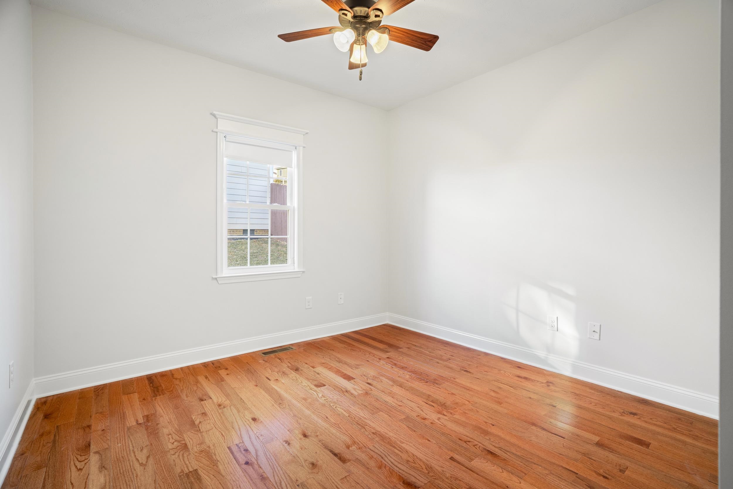 109 BEAUREGARD DR, STAUNTON, Virginia 24401, 3 Bedrooms Bedrooms, ,2 BathroomsBathrooms,Residential,109 BEAUREGARD DR,665946 MLS # 665946