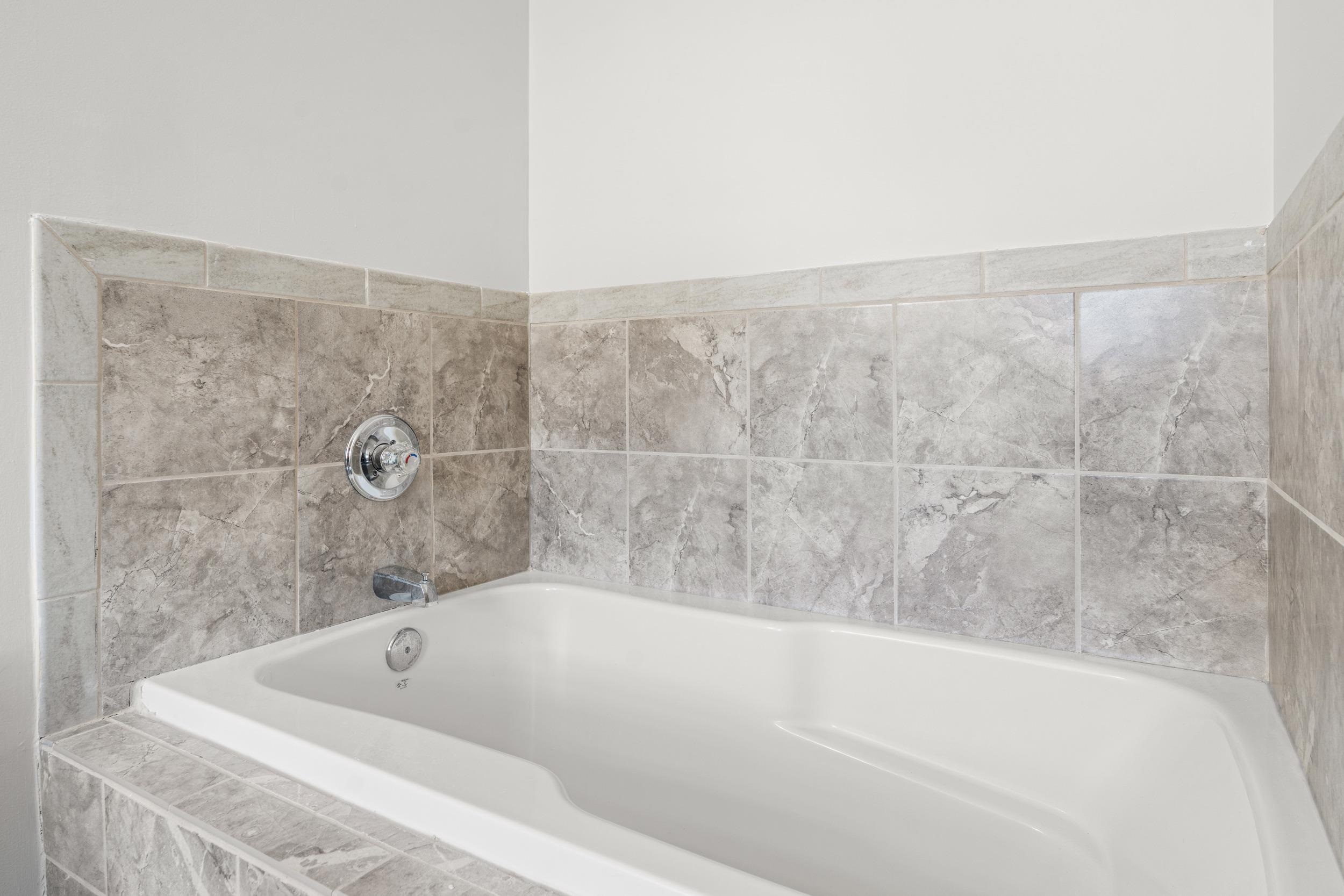 109 BEAUREGARD DR, STAUNTON, Virginia 24401, 3 Bedrooms Bedrooms, ,2 BathroomsBathrooms,Residential,109 BEAUREGARD DR,665946 MLS # 665946