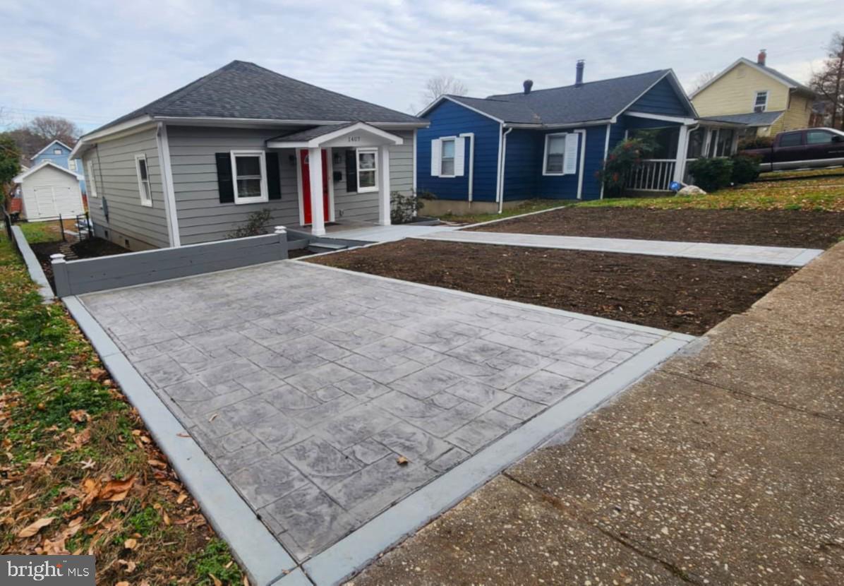 1407 SUNKEN RD, FREDERICKSBURG, Virginia 22401, 3 Bedrooms Bedrooms, ,2 BathroomsBathrooms,Residential,For sale,1407 SUNKEN RD,VAFB2009390 MLS # VAFB2009390