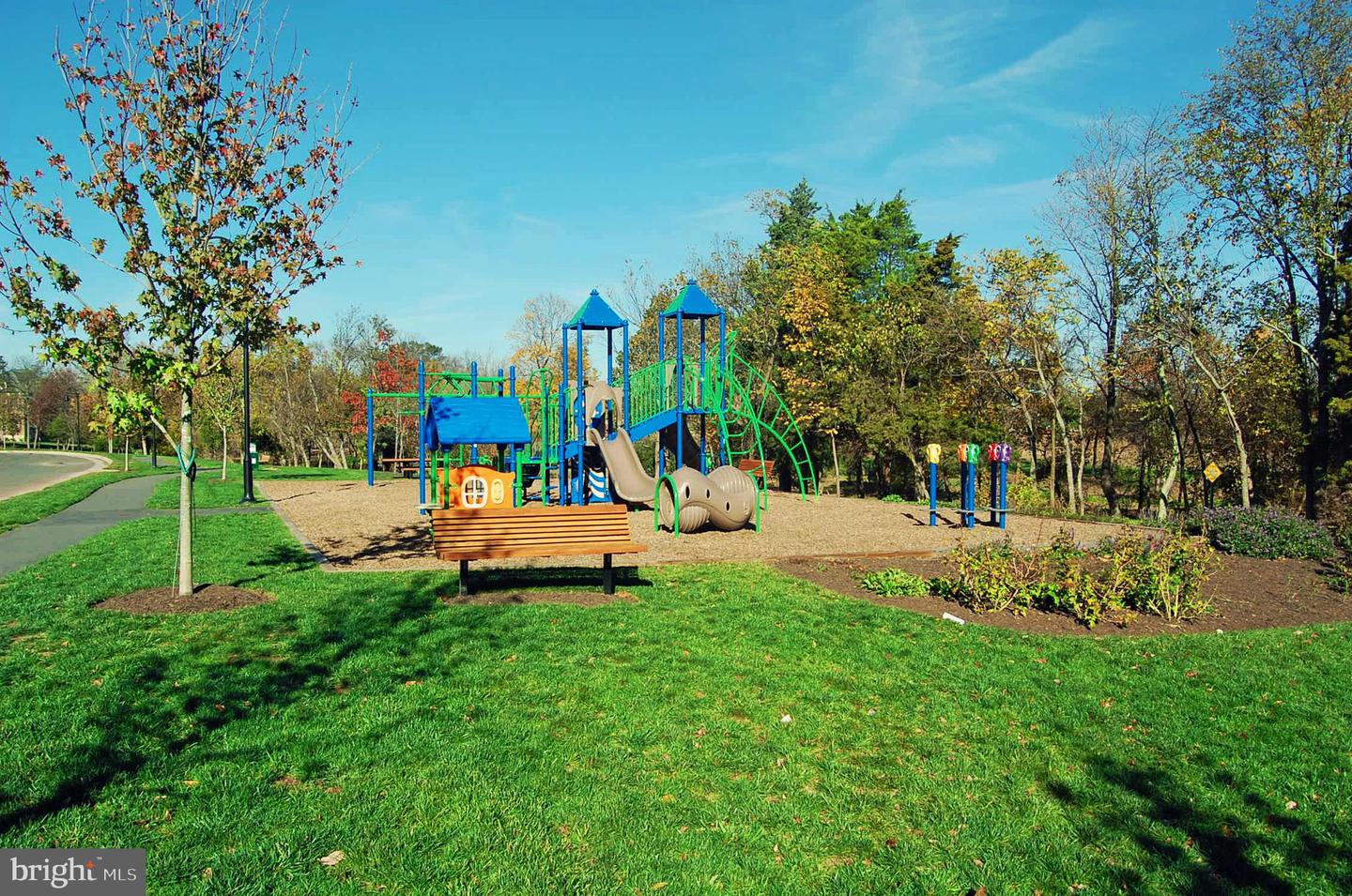 44672 COLLINGDALE TER, ASHBURN, Virginia 20147, 3 Bedrooms Bedrooms, ,2 BathroomsBathrooms,Residential,For sale,44672 COLLINGDALE TER,VALO2112232 MLS # VALO2112232