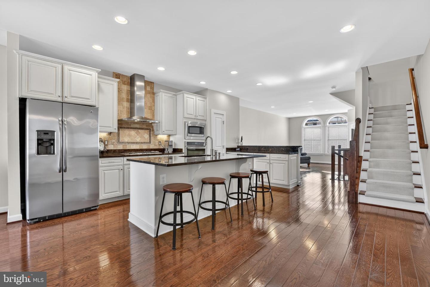 44672 COLLINGDALE TER, ASHBURN, Virginia 20147, 3 Bedrooms Bedrooms, ,2 BathroomsBathrooms,Residential,For sale,44672 COLLINGDALE TER,VALO2112232 MLS # VALO2112232