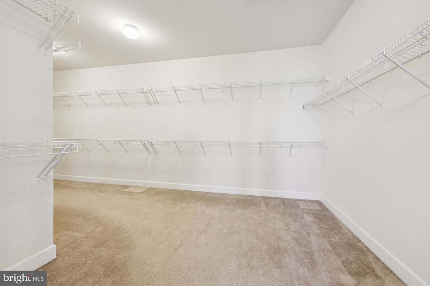 41640 MONTACUTE LN, LEESBURG, Virginia 20176, 4 Bedrooms Bedrooms, ,3 BathroomsBathrooms,Residential,For sale,41640 MONTACUTE LN,VALO2112262 MLS # VALO2112262