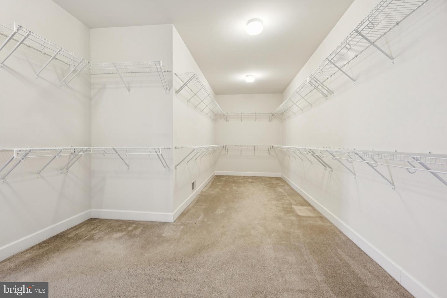 41640 MONTACUTE LN, LEESBURG, Virginia 20176, 4 Bedrooms Bedrooms, ,3 BathroomsBathrooms,Residential,For sale,41640 MONTACUTE LN,VALO2112262 MLS # VALO2112262