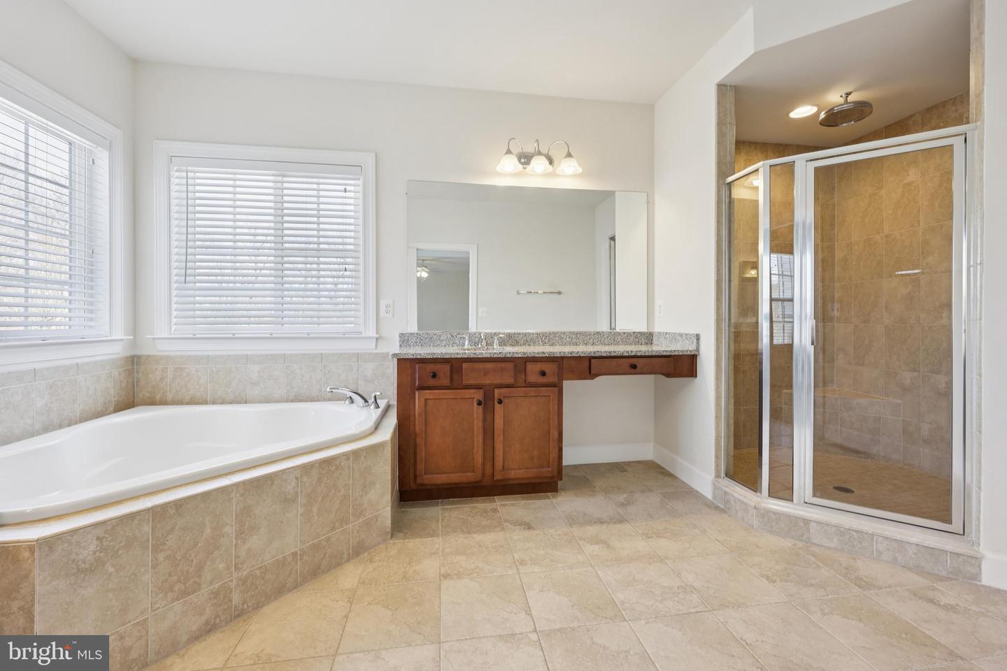 41640 MONTACUTE LN, LEESBURG, Virginia 20176, 4 Bedrooms Bedrooms, ,3 BathroomsBathrooms,Residential,For sale,41640 MONTACUTE LN,VALO2112262 MLS # VALO2112262