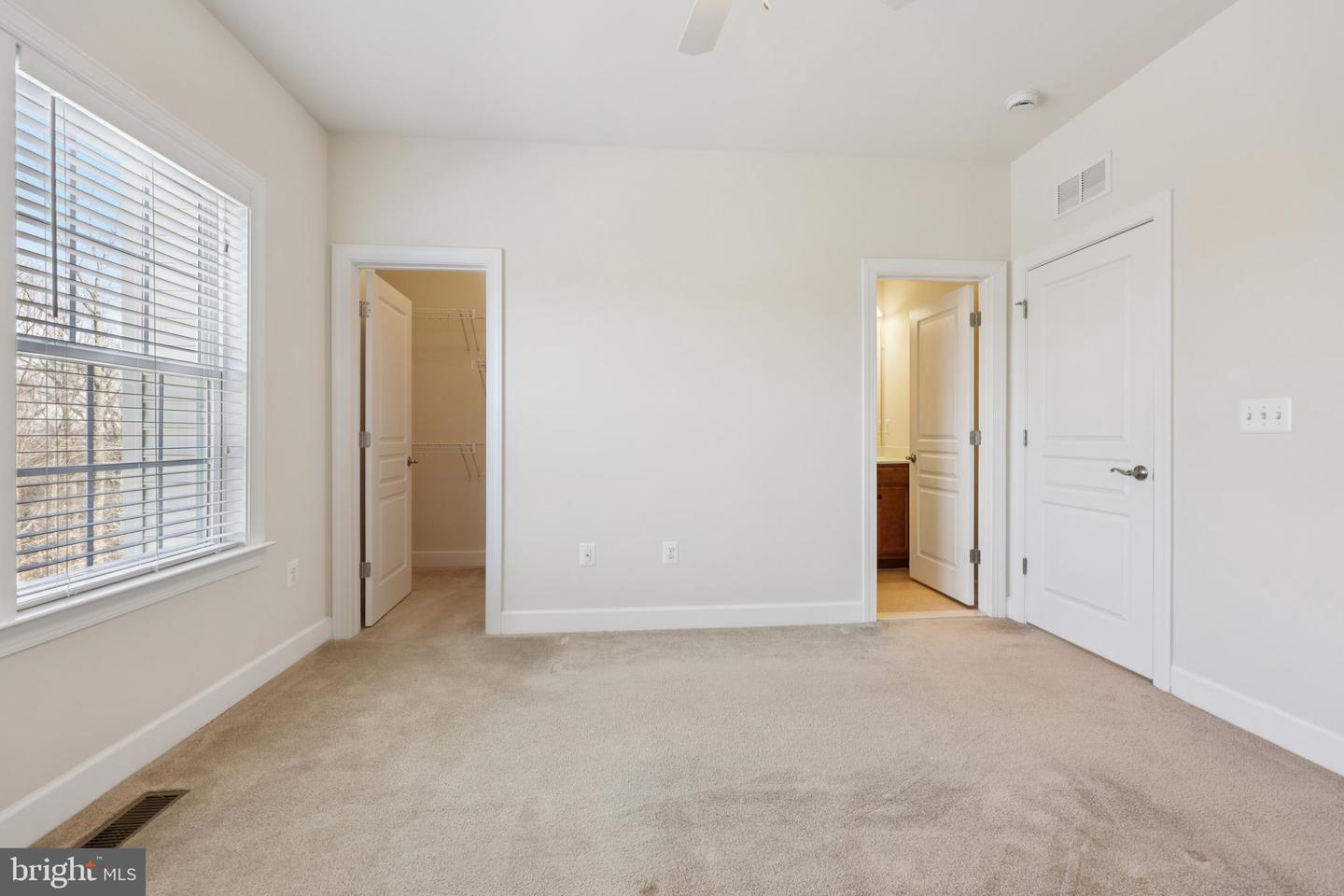 41640 MONTACUTE LN, LEESBURG, Virginia 20176, 4 Bedrooms Bedrooms, ,3 BathroomsBathrooms,Residential,For sale,41640 MONTACUTE LN,VALO2112262 MLS # VALO2112262