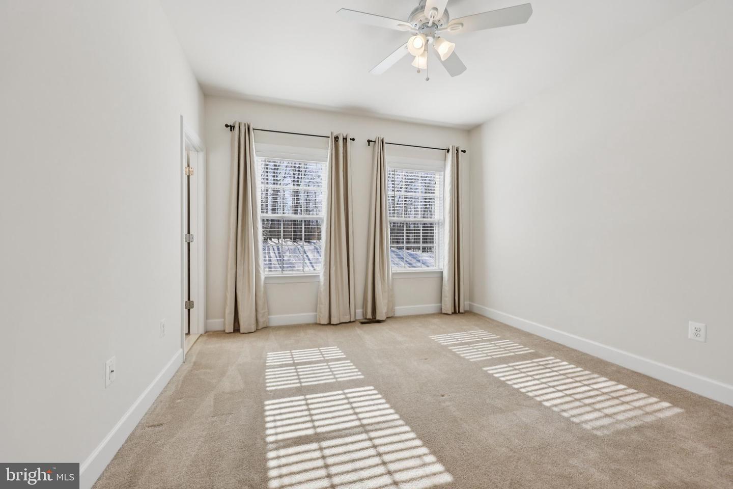 41640 MONTACUTE LN, LEESBURG, Virginia 20176, 4 Bedrooms Bedrooms, ,3 BathroomsBathrooms,Residential,For sale,41640 MONTACUTE LN,VALO2112262 MLS # VALO2112262