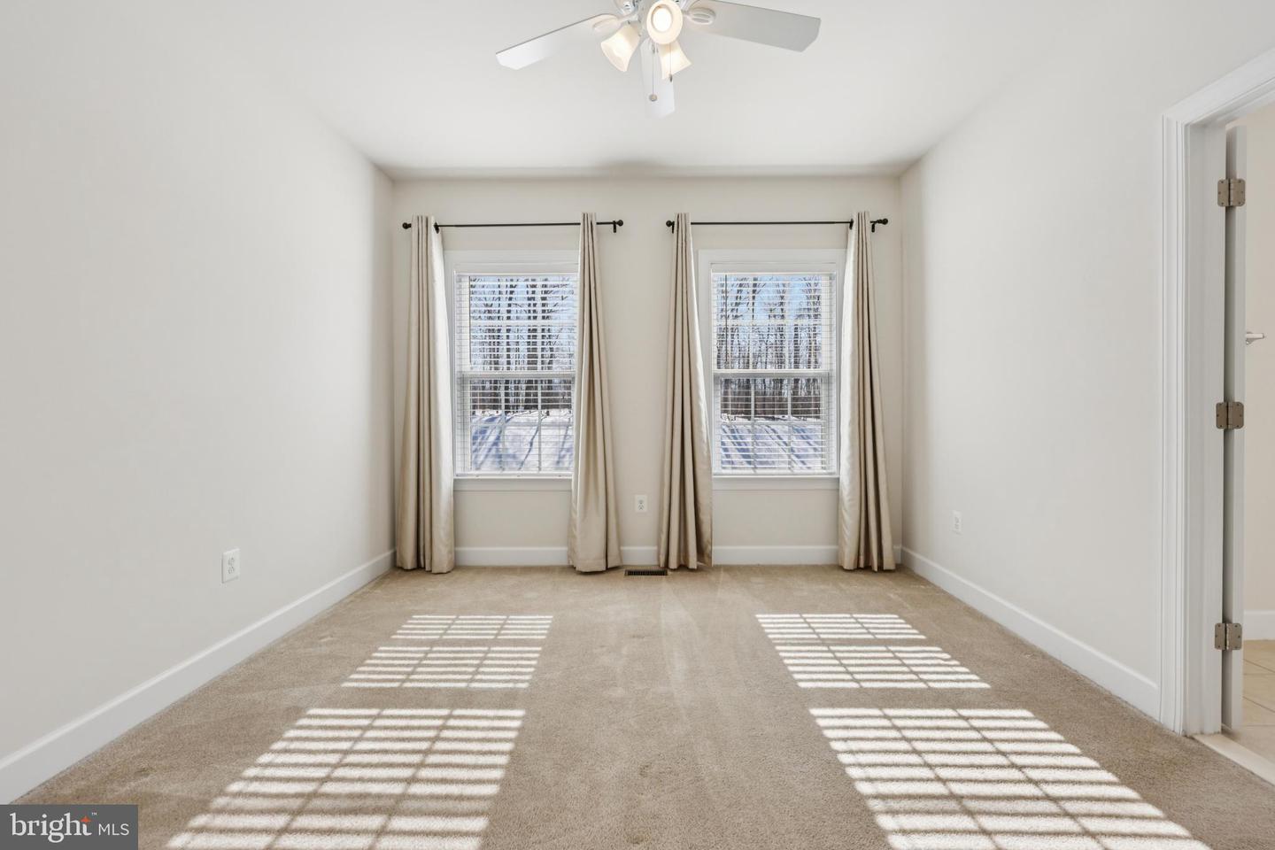 41640 MONTACUTE LN, LEESBURG, Virginia 20176, 4 Bedrooms Bedrooms, ,3 BathroomsBathrooms,Residential,For sale,41640 MONTACUTE LN,VALO2112262 MLS # VALO2112262