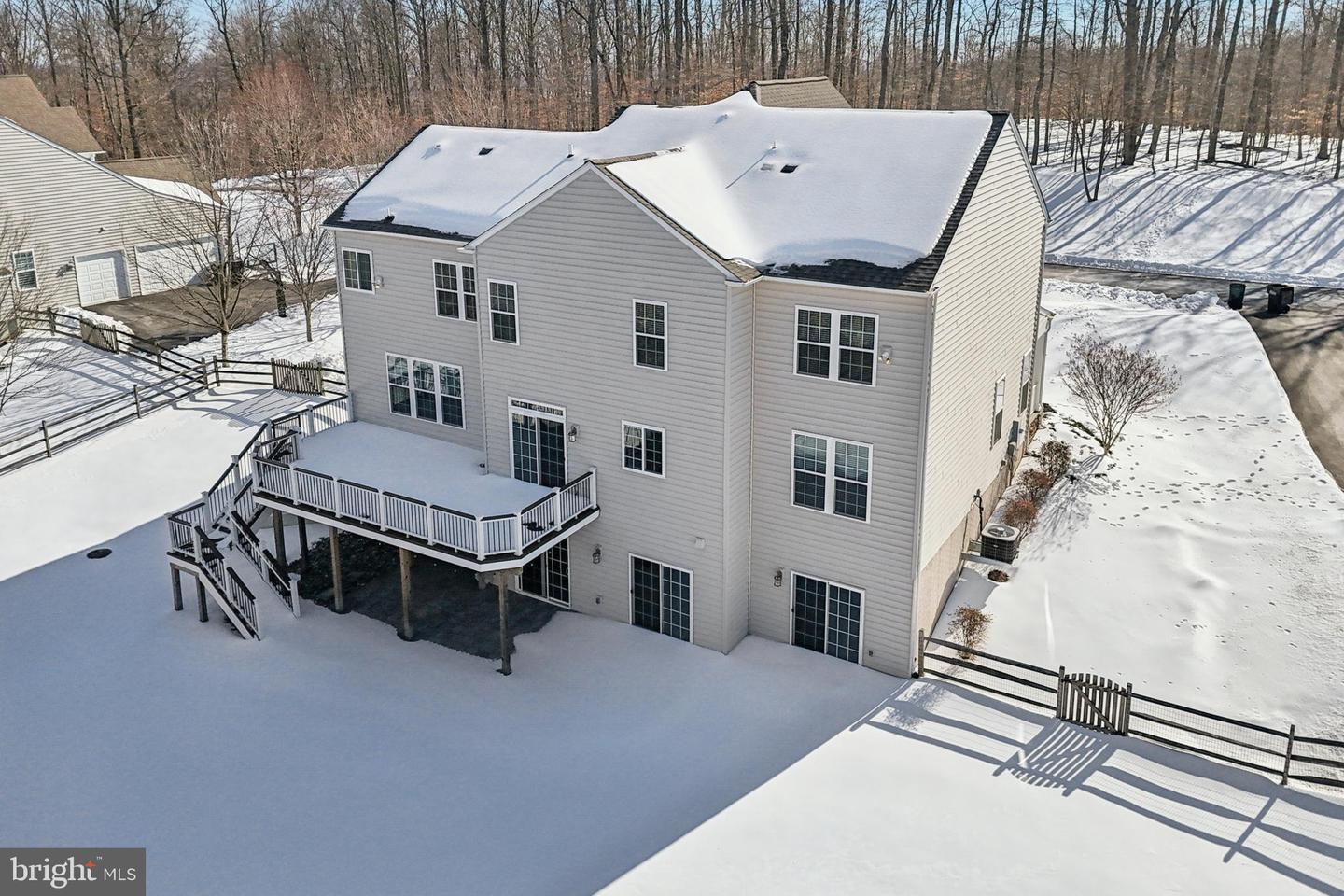 41640 MONTACUTE LN, LEESBURG, Virginia 20176, 4 Bedrooms Bedrooms, ,3 BathroomsBathrooms,Residential,For sale,41640 MONTACUTE LN,VALO2112262 MLS # VALO2112262