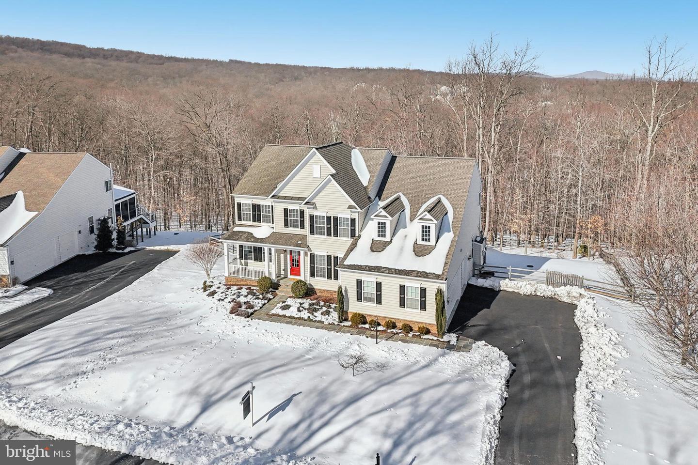 41640 MONTACUTE LN, LEESBURG, Virginia 20176, 4 Bedrooms Bedrooms, ,3 BathroomsBathrooms,Residential,For sale,41640 MONTACUTE LN,VALO2112262 MLS # VALO2112262