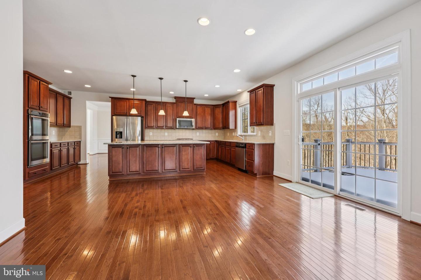 41640 MONTACUTE LN, LEESBURG, Virginia 20176, 4 Bedrooms Bedrooms, ,3 BathroomsBathrooms,Residential,For sale,41640 MONTACUTE LN,VALO2112262 MLS # VALO2112262