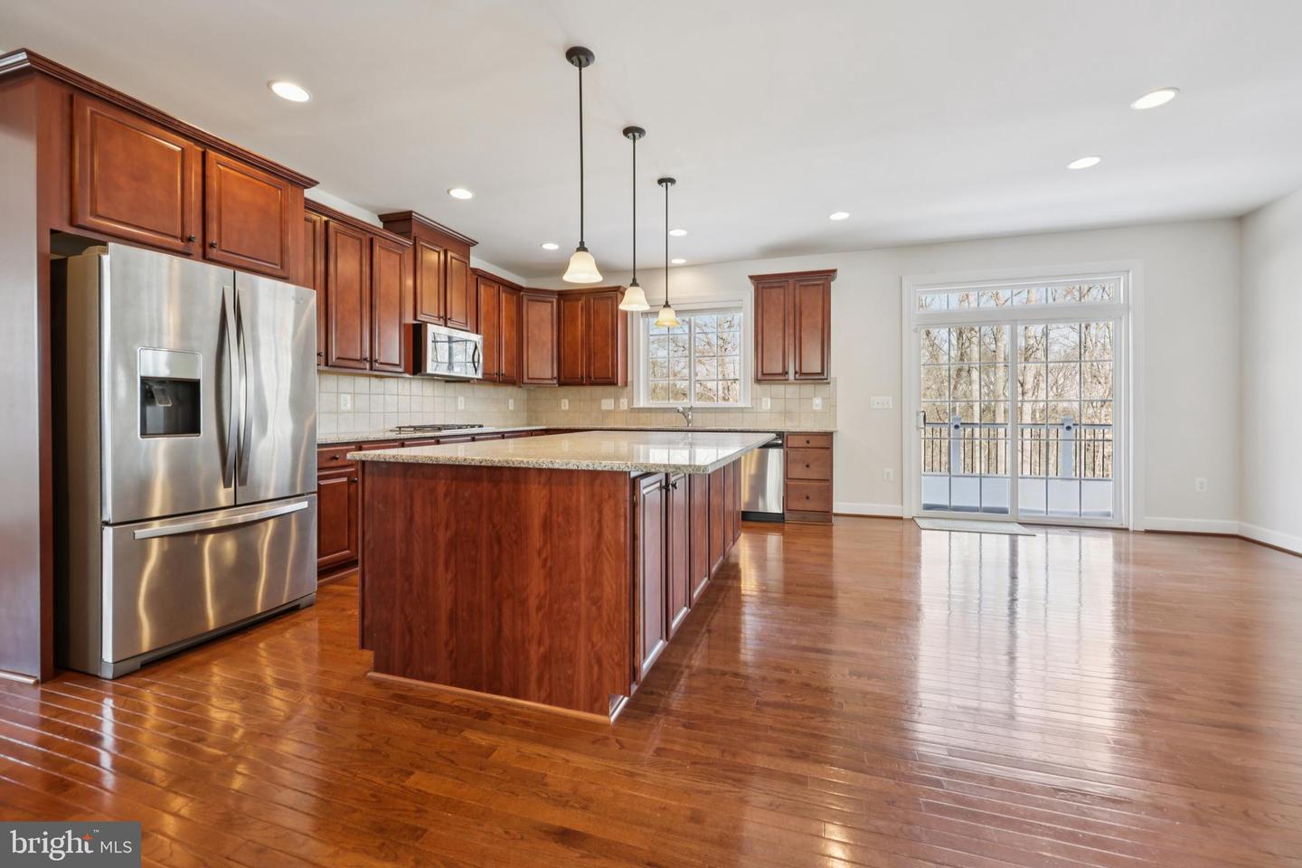 41640 MONTACUTE LN, LEESBURG, Virginia 20176, 4 Bedrooms Bedrooms, ,3 BathroomsBathrooms,Residential,For sale,41640 MONTACUTE LN,VALO2112262 MLS # VALO2112262