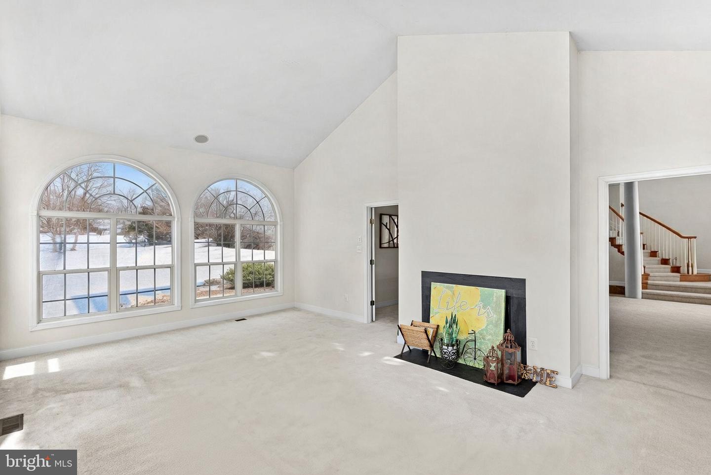 42037 HEATERS ISLAND CT, LEESBURG, Virginia 20176, 6 Bedrooms Bedrooms, ,4 BathroomsBathrooms,Residential,For sale,42037 HEATERS ISLAND CT,VALO2112280 MLS # VALO2112280