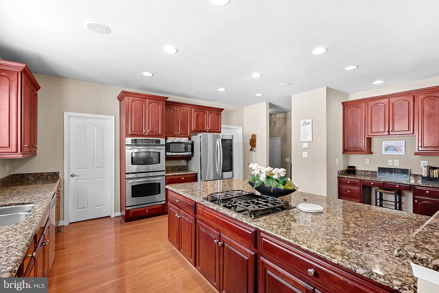 42037 HEATERS ISLAND CT, LEESBURG, Virginia 20176, 6 Bedrooms Bedrooms, ,4 BathroomsBathrooms,Residential,For sale,42037 HEATERS ISLAND CT,VALO2112280 MLS # VALO2112280