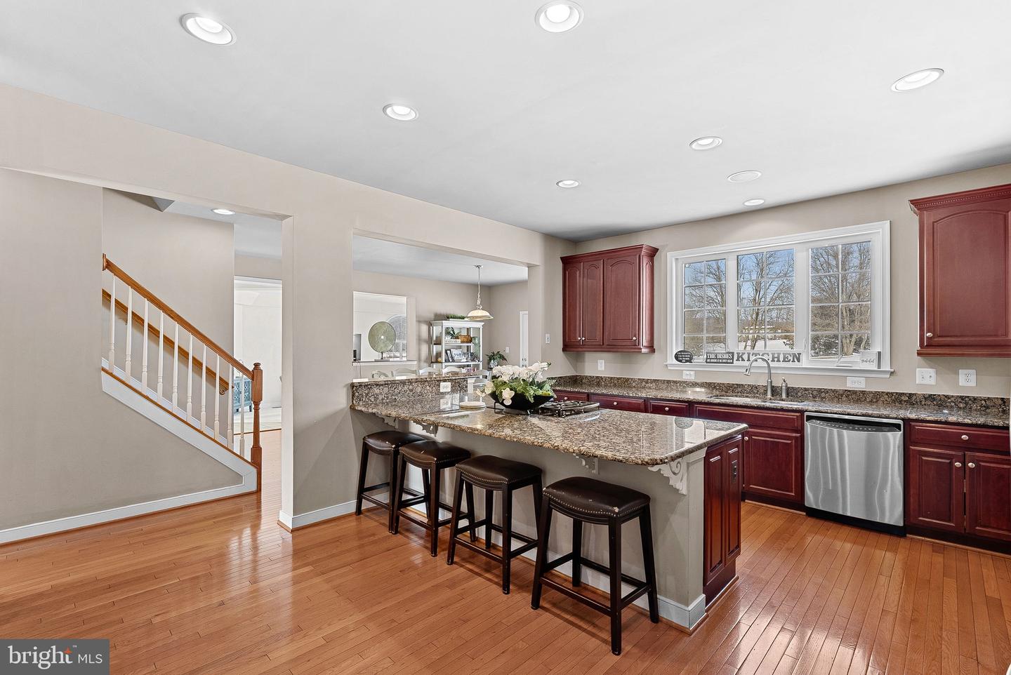 42037 HEATERS ISLAND CT, LEESBURG, Virginia 20176, 6 Bedrooms Bedrooms, ,4 BathroomsBathrooms,Residential,For sale,42037 HEATERS ISLAND CT,VALO2112280 MLS # VALO2112280