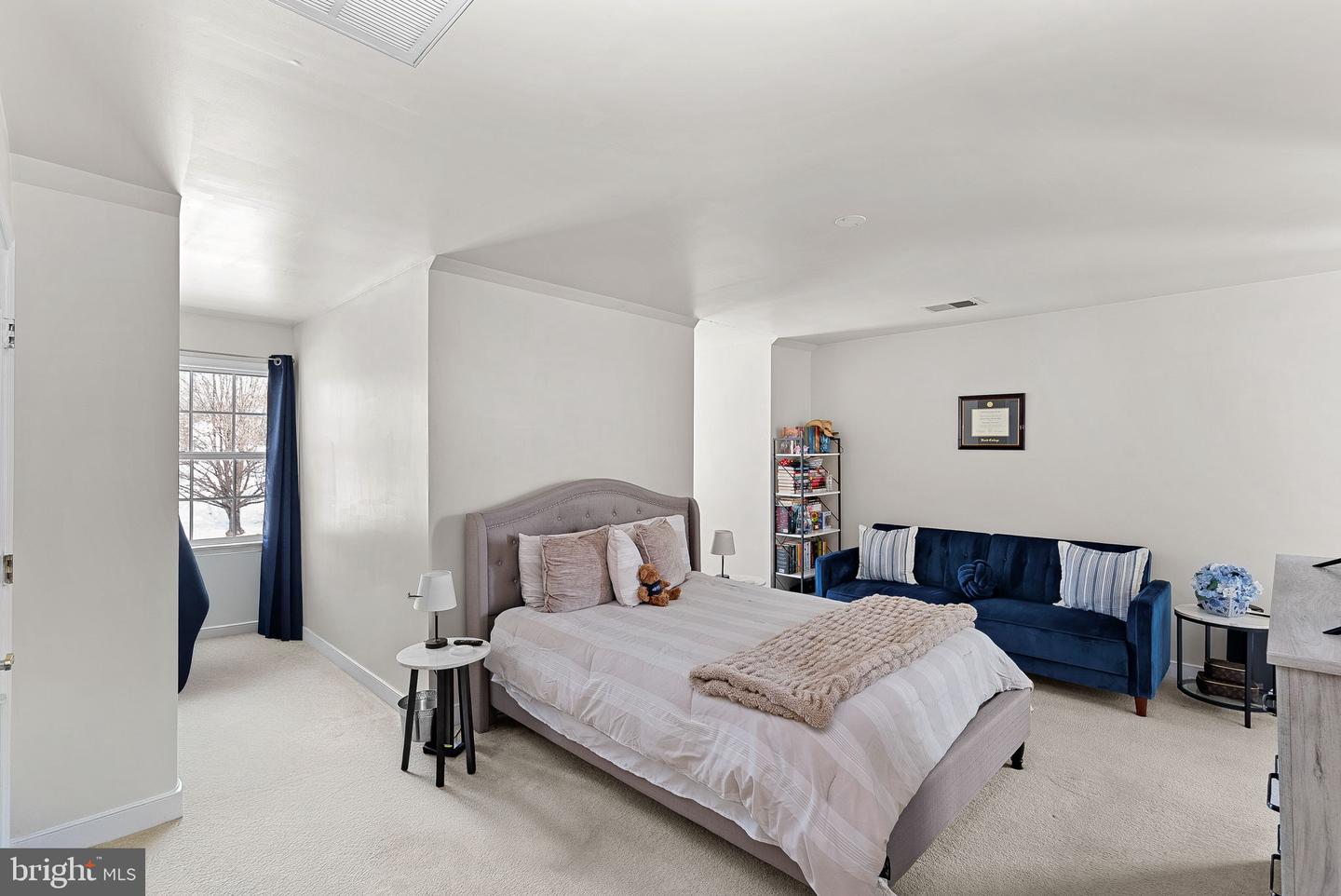 42037 HEATERS ISLAND CT, LEESBURG, Virginia 20176, 6 Bedrooms Bedrooms, ,4 BathroomsBathrooms,Residential,For sale,42037 HEATERS ISLAND CT,VALO2112280 MLS # VALO2112280