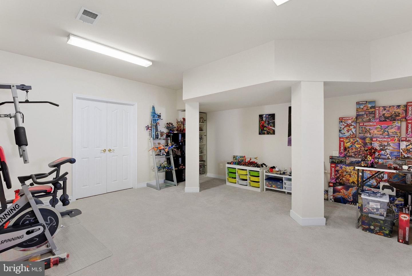 42037 HEATERS ISLAND CT, LEESBURG, Virginia 20176, 6 Bedrooms Bedrooms, ,4 BathroomsBathrooms,Residential,For sale,42037 HEATERS ISLAND CT,VALO2112280 MLS # VALO2112280