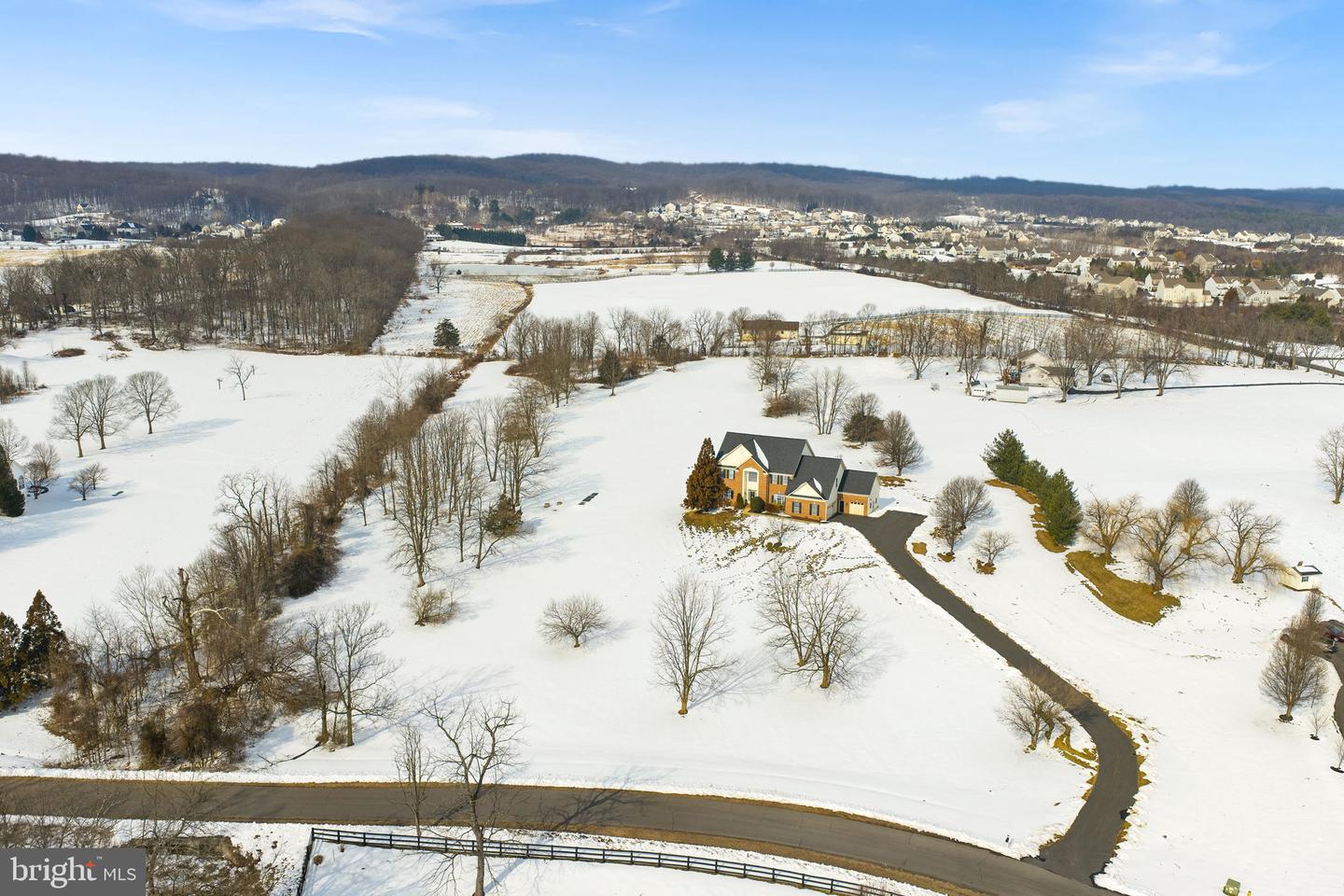 42037 HEATERS ISLAND CT, LEESBURG, Virginia 20176, 6 Bedrooms Bedrooms, ,4 BathroomsBathrooms,Residential,For sale,42037 HEATERS ISLAND CT,VALO2112280 MLS # VALO2112280