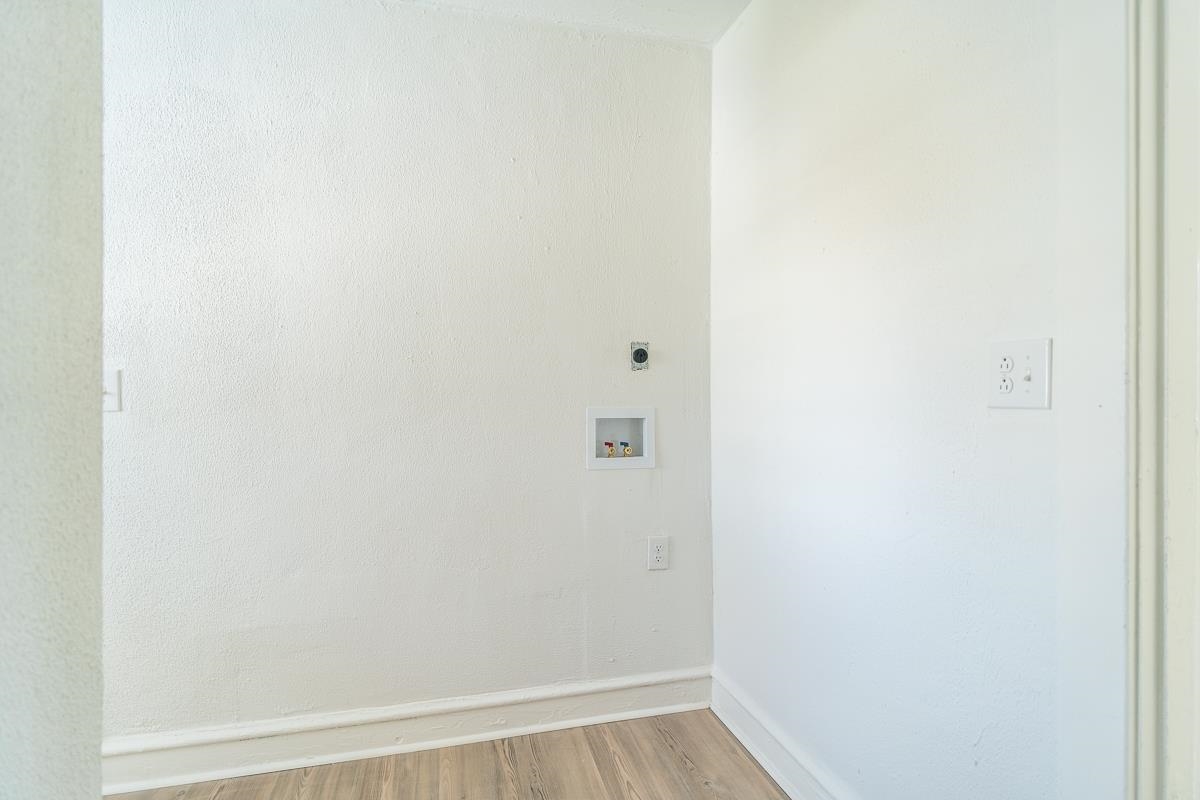 513 N BATH AVE, WAYNESBORO, Virginia 22980, 2 Bedrooms Bedrooms, ,1 BathroomBathrooms,Residential,513 N BATH AVE,673205 MLS # 673205