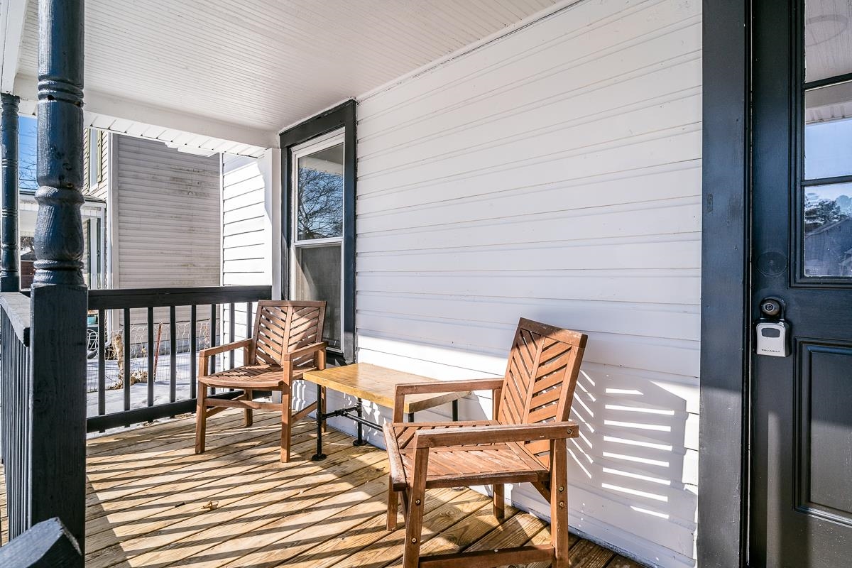 513 N BATH AVE, WAYNESBORO, Virginia 22980, 2 Bedrooms Bedrooms, ,1 BathroomBathrooms,Residential,513 N BATH AVE,673205 MLS # 673205