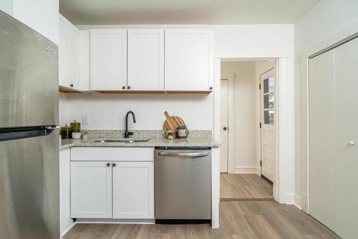 513 N BATH AVE, WAYNESBORO, Virginia 22980, 2 Bedrooms Bedrooms, ,1 BathroomBathrooms,Residential,513 N BATH AVE,673205 MLS # 673205