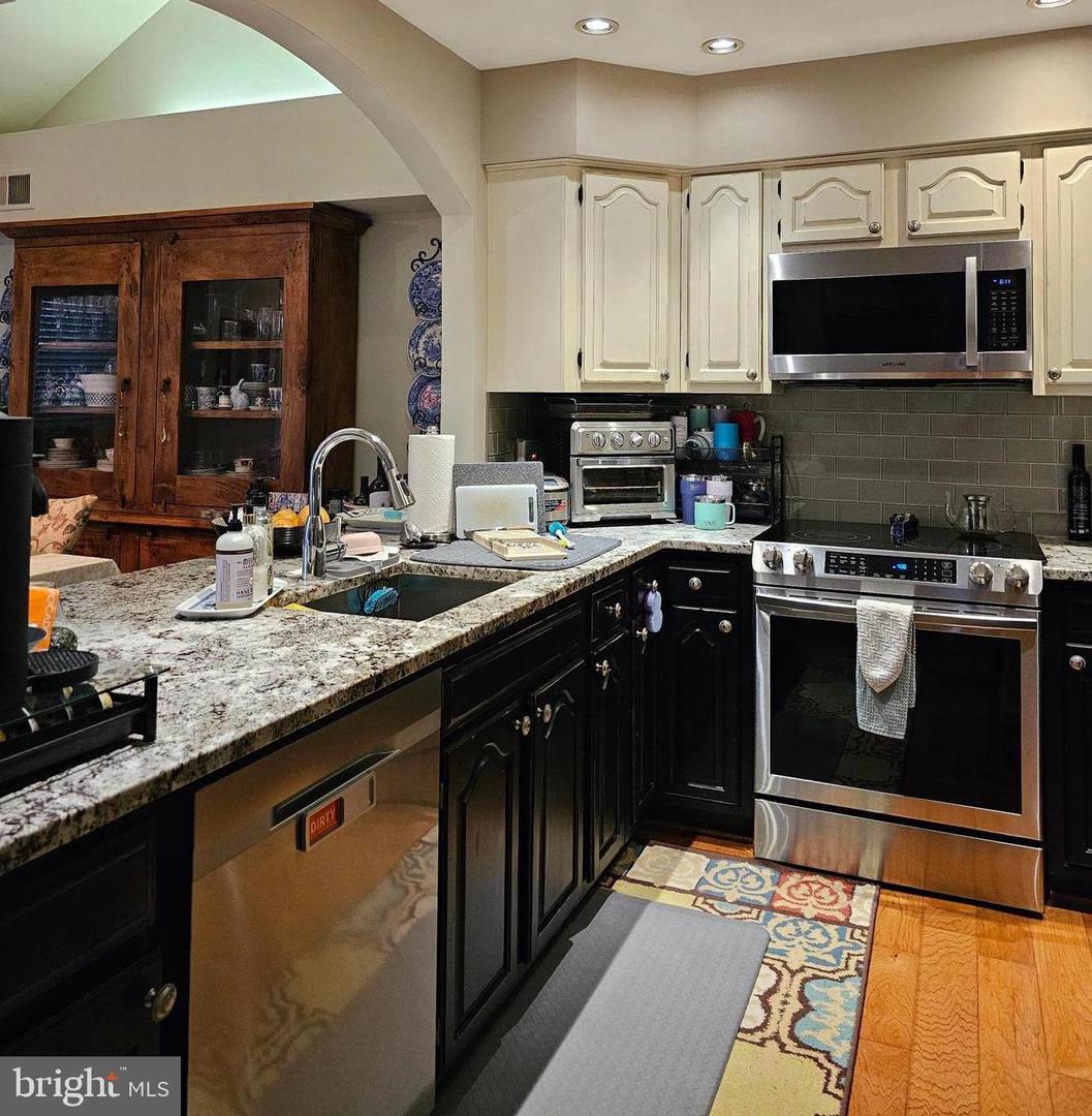 1473 CHURCH HILL PL, RESTON, Virginia 20194, 3 Bedrooms Bedrooms, ,3 BathroomsBathrooms,Residential,For sale,1473 CHURCH HILL PL,VAFX2282488 MLS # VAFX2282488