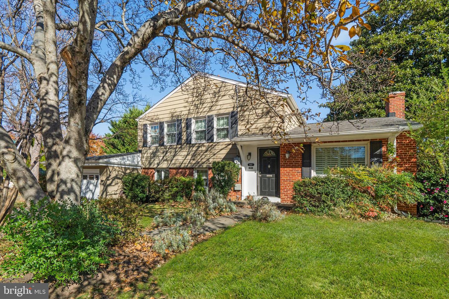 1022 CROTON DR, ALEXANDRIA, Virginia 22308, 3 Bedrooms Bedrooms, ,2 BathroomsBathrooms,Residential,For sale,1022 CROTON DR,VAFX2282644 MLS # VAFX2282644