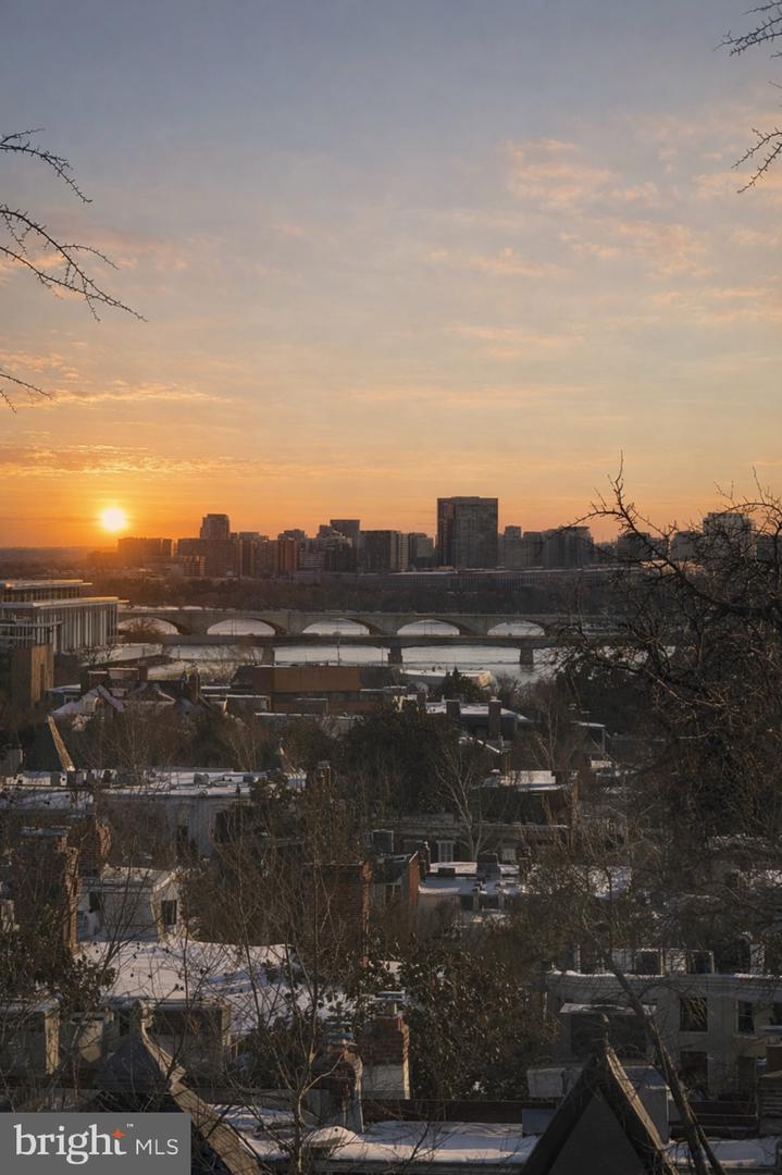 3014 DENT PL NW #36E/46E, WASHINGTON, District Of Columbia 20007, 2 Bedrooms Bedrooms, ,2 BathroomsBathrooms,Residential,For sale,3014 DENT PL NW #36E/46E,DCDC2235720 MLS # DCDC2235720