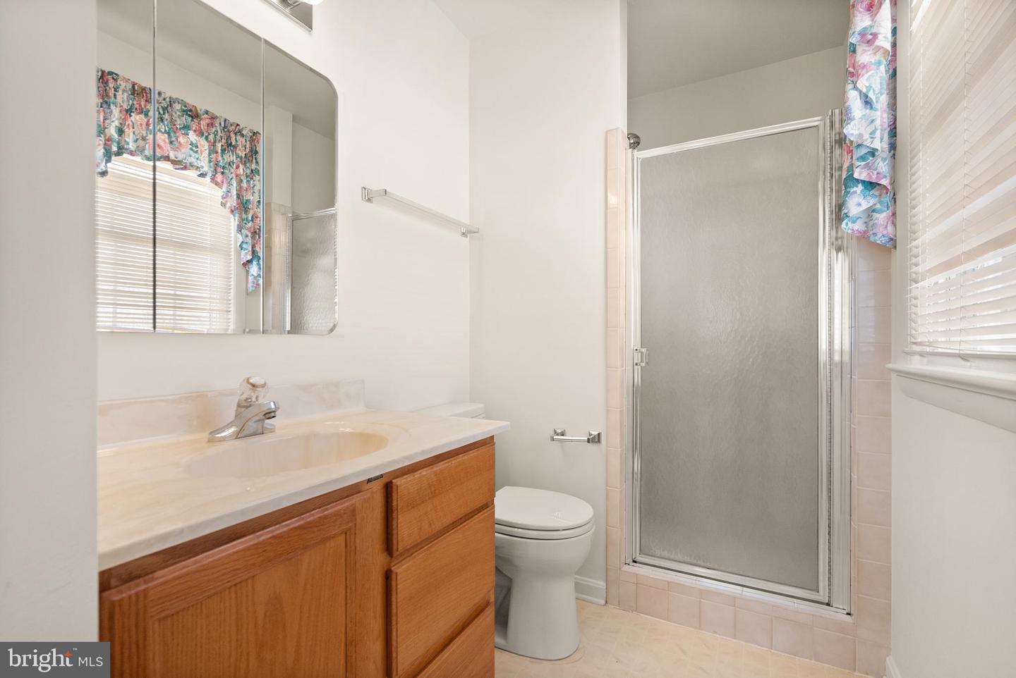 9400 BEAUREGARD AVE, MANASSAS, Virginia 20110, 4 Bedrooms Bedrooms, ,3 BathroomsBathrooms,Residential,For sale,9400 BEAUREGARD AVE,VAMN2009880 MLS # VAMN2009880