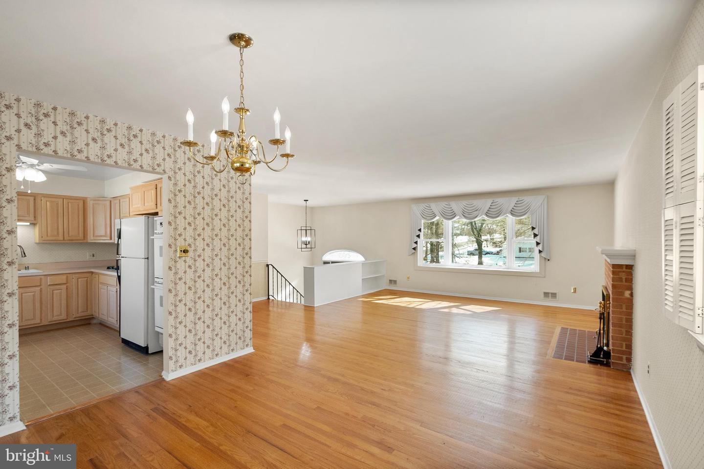 9400 BEAUREGARD AVE, MANASSAS, Virginia 20110, 4 Bedrooms Bedrooms, ,3 BathroomsBathrooms,Residential,For sale,9400 BEAUREGARD AVE,VAMN2009880 MLS # VAMN2009880