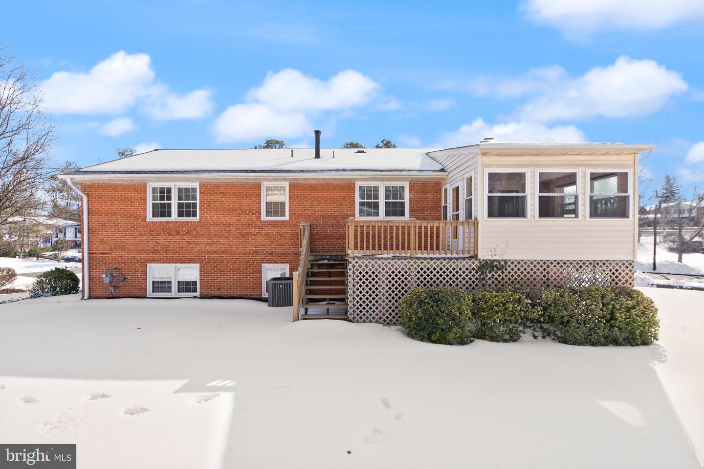 9400 BEAUREGARD AVE, MANASSAS, Virginia 20110, 4 Bedrooms Bedrooms, ,3 BathroomsBathrooms,Residential,For sale,9400 BEAUREGARD AVE,VAMN2009880 MLS # VAMN2009880