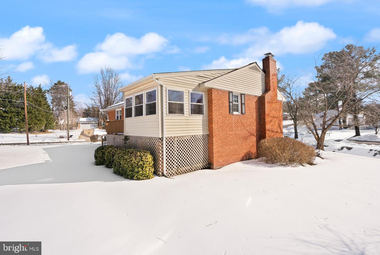 9400 BEAUREGARD AVE, MANASSAS, Virginia 20110, 4 Bedrooms Bedrooms, ,3 BathroomsBathrooms,Residential,For sale,9400 BEAUREGARD AVE,VAMN2009880 MLS # VAMN2009880