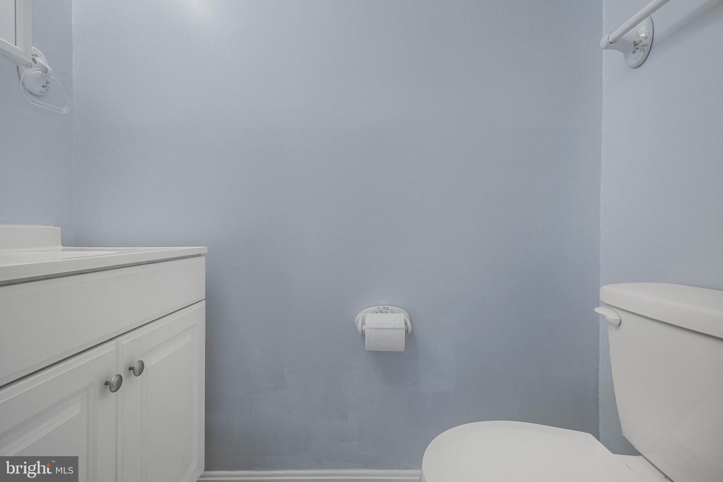 2104 BERGER PL, HERNDON, Virginia 20170, 4 Bedrooms Bedrooms, ,2 BathroomsBathrooms,Residential,For sale,2104 BERGER PL,VAFX2284032 MLS # VAFX2284032