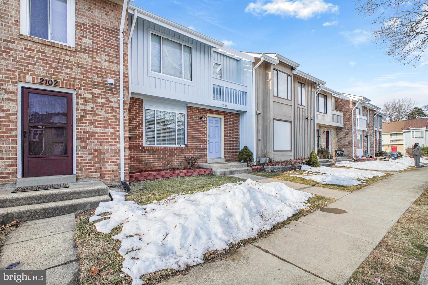 2104 BERGER PL, HERNDON, Virginia 20170, 4 Bedrooms Bedrooms, ,2 BathroomsBathrooms,Residential,For sale,2104 BERGER PL,VAFX2284032 MLS # VAFX2284032