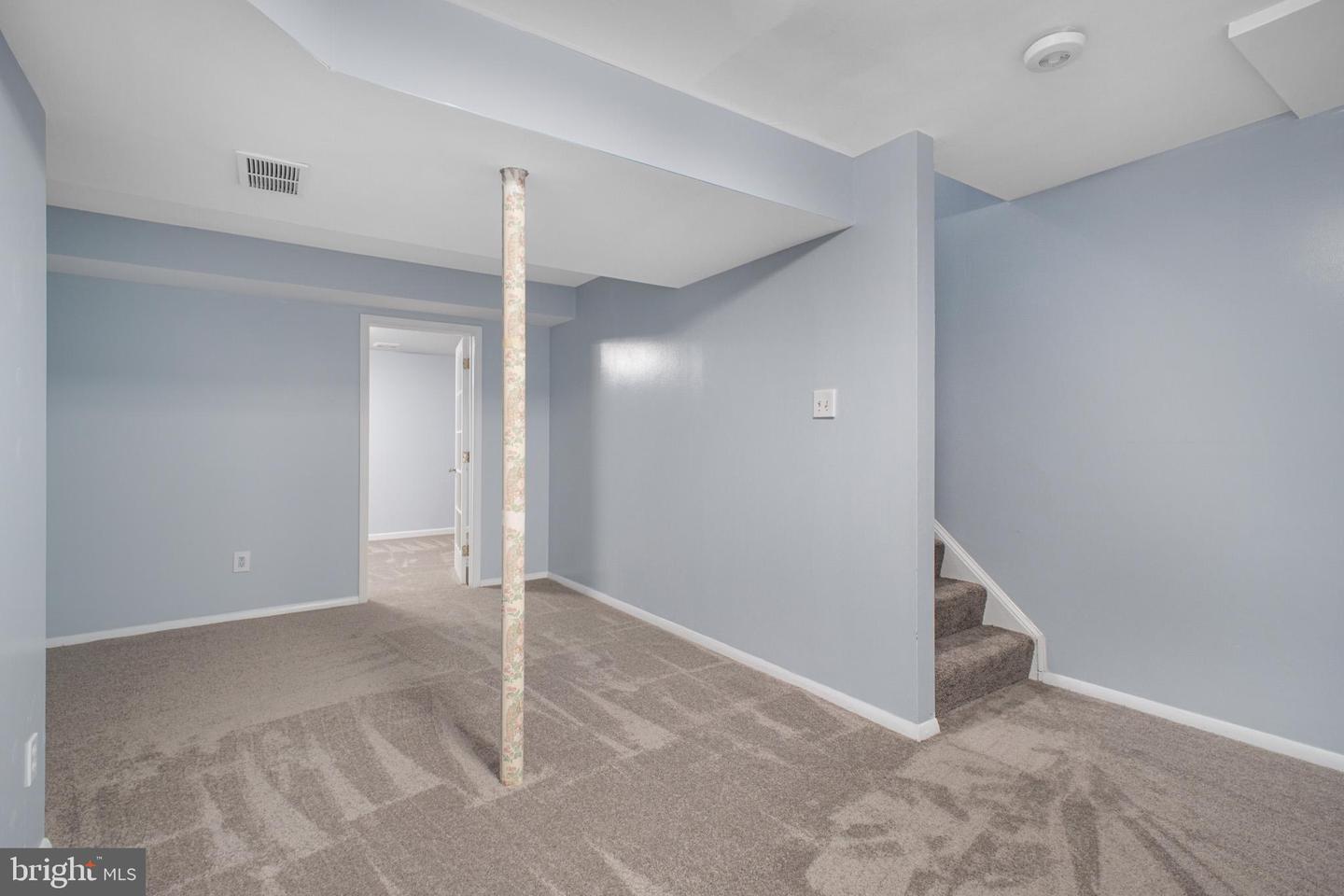 2104 BERGER PL, HERNDON, Virginia 20170, 4 Bedrooms Bedrooms, ,2 BathroomsBathrooms,Residential,For sale,2104 BERGER PL,VAFX2284032 MLS # VAFX2284032