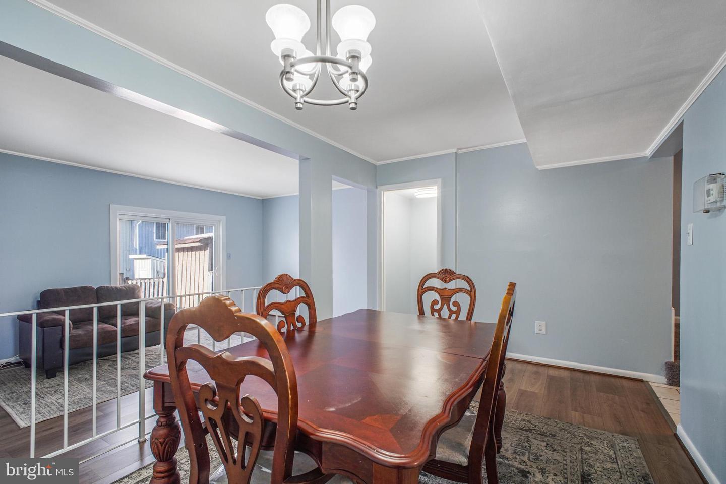 2104 BERGER PL, HERNDON, Virginia 20170, 4 Bedrooms Bedrooms, ,2 BathroomsBathrooms,Residential,For sale,2104 BERGER PL,VAFX2284032 MLS # VAFX2284032