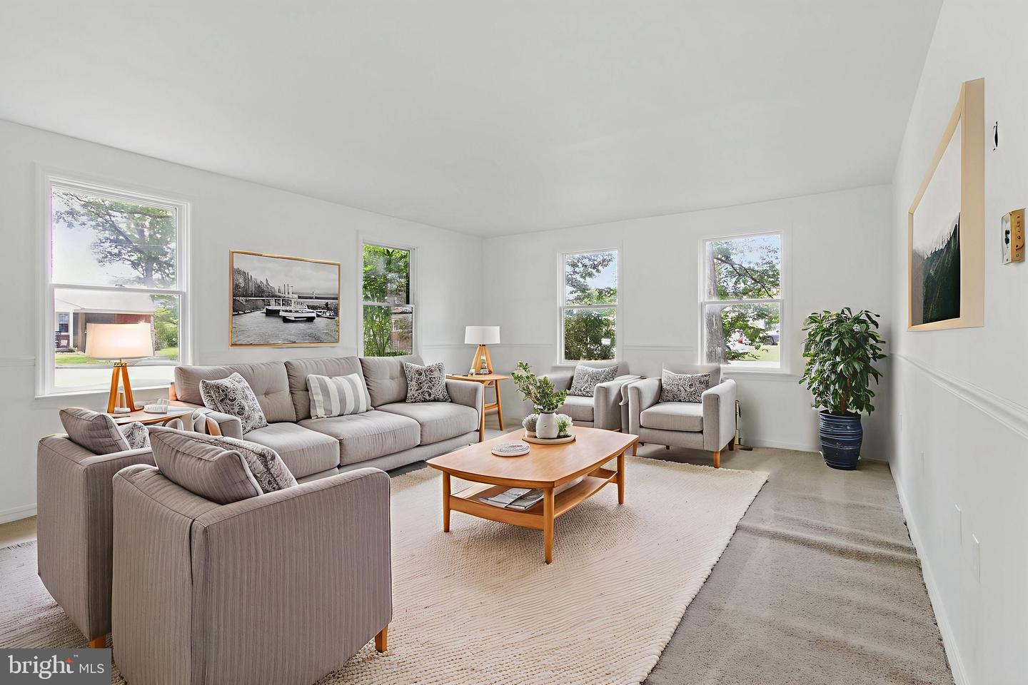 112 WESTWOOD CIR, WINCHESTER, Virginia 22602, 4 Bedrooms Bedrooms, ,3 BathroomsBathrooms,Residential,For sale,112 WESTWOOD CIR,VAFV2038706 MLS # VAFV2038706