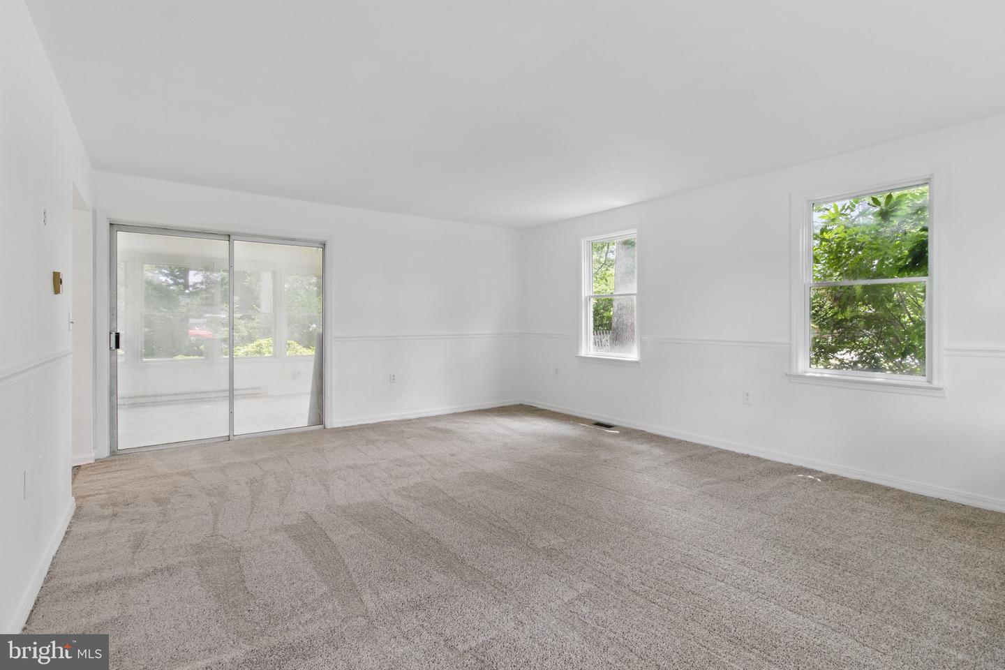 112 WESTWOOD CIR, WINCHESTER, Virginia 22602, 4 Bedrooms Bedrooms, ,3 BathroomsBathrooms,Residential,For sale,112 WESTWOOD CIR,VAFV2038706 MLS # VAFV2038706