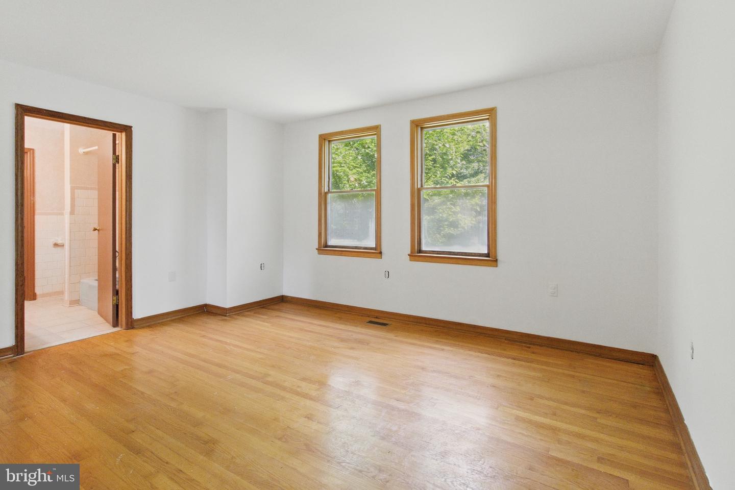 112 WESTWOOD CIR, WINCHESTER, Virginia 22602, 4 Bedrooms Bedrooms, ,3 BathroomsBathrooms,Residential,For sale,112 WESTWOOD CIR,VAFV2038706 MLS # VAFV2038706