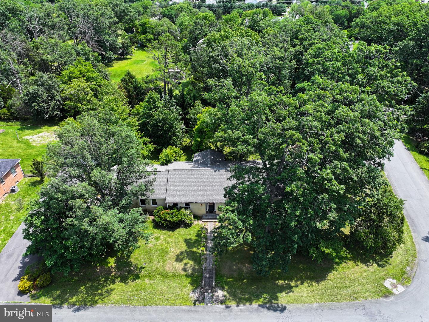 112 WESTWOOD CIR, WINCHESTER, Virginia 22602, 4 Bedrooms Bedrooms, ,3 BathroomsBathrooms,Residential,For sale,112 WESTWOOD CIR,VAFV2038706 MLS # VAFV2038706