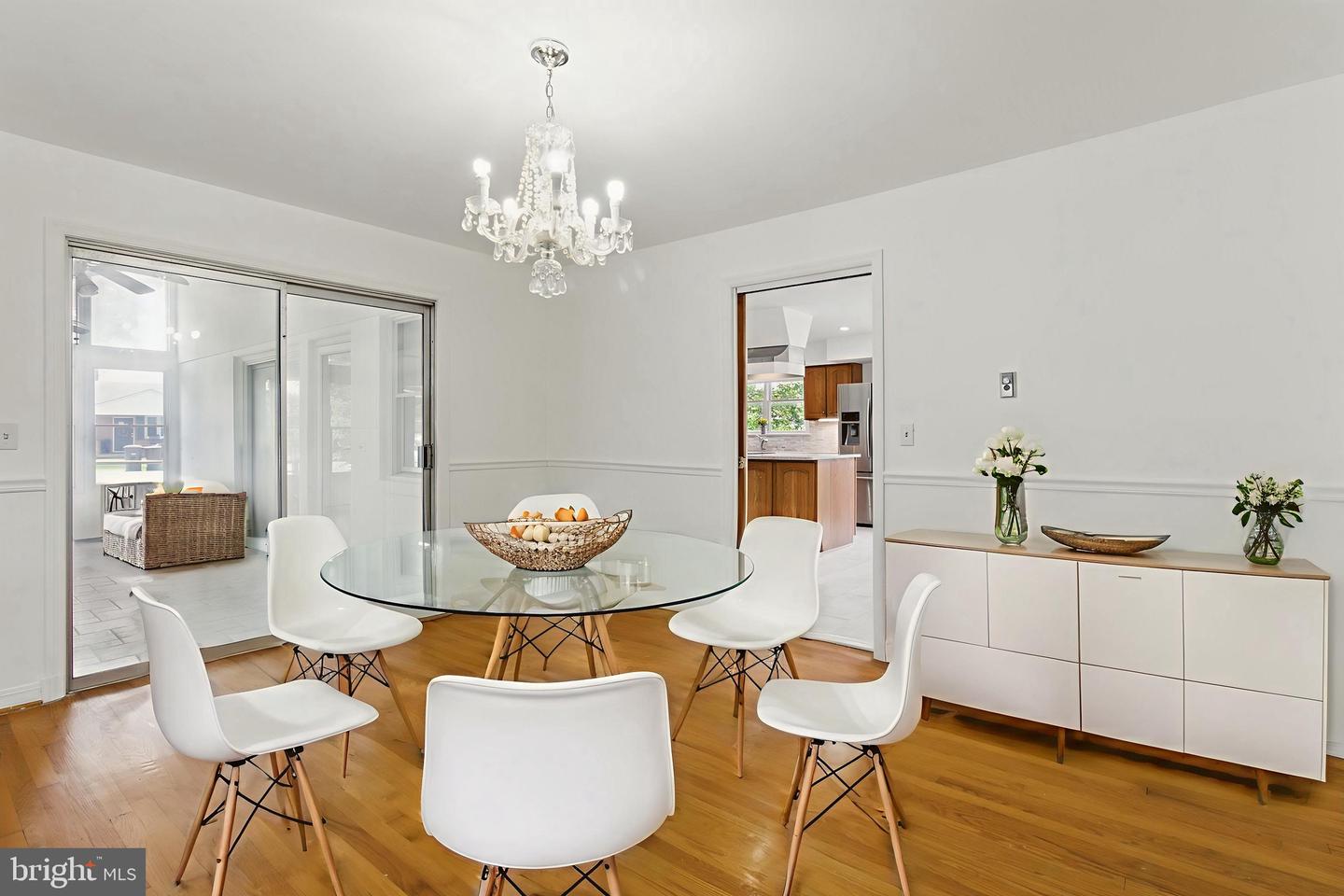 112 WESTWOOD CIR, WINCHESTER, Virginia 22602, 4 Bedrooms Bedrooms, ,3 BathroomsBathrooms,Residential,For sale,112 WESTWOOD CIR,VAFV2038706 MLS # VAFV2038706