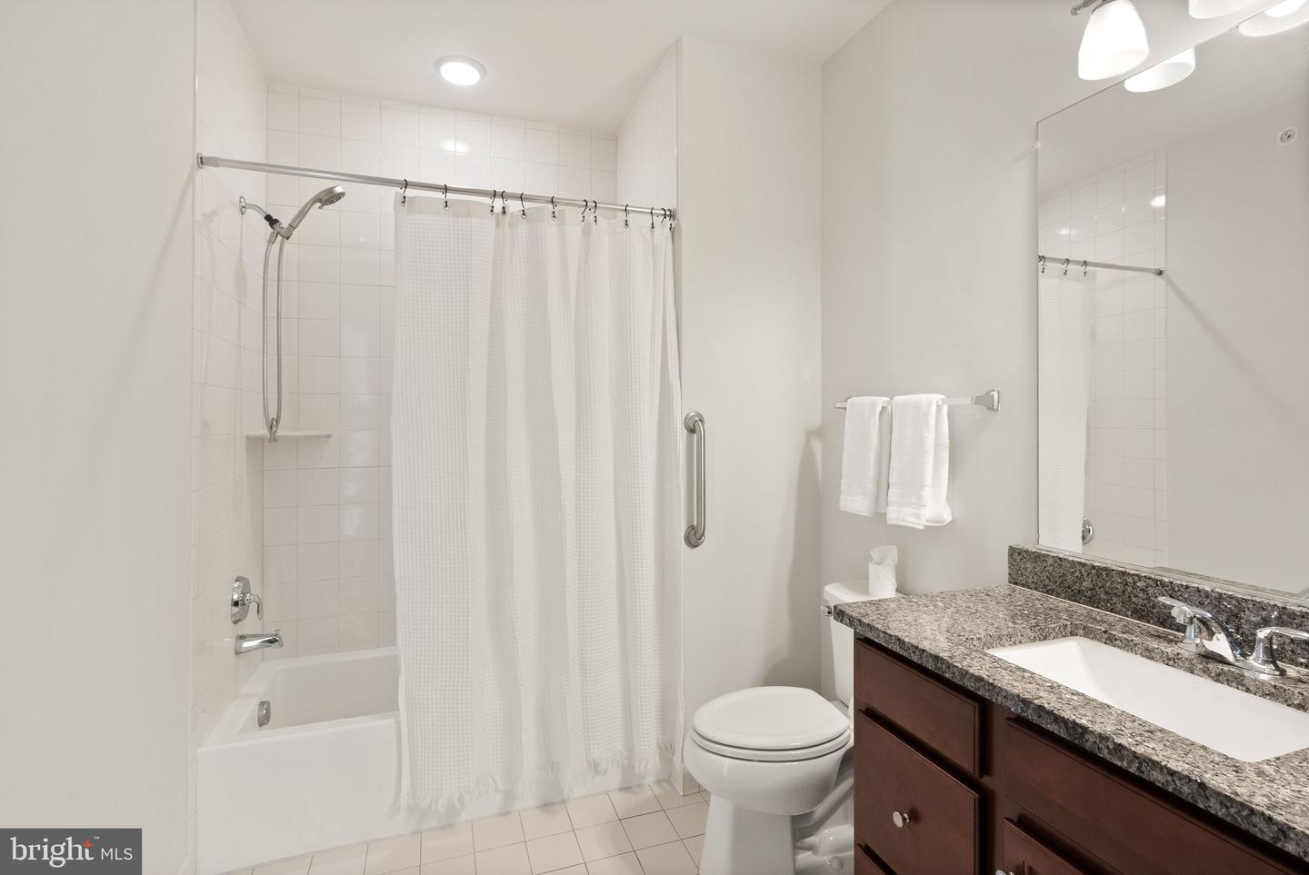 23631 HAVELOCK WALK TER #421, ASHBURN, Virginia 20148, 3 Bedrooms Bedrooms, ,2 BathroomsBathrooms,Residential,For sale,23631 HAVELOCK WALK TER #421,VALO2113380 MLS # VALO2113380